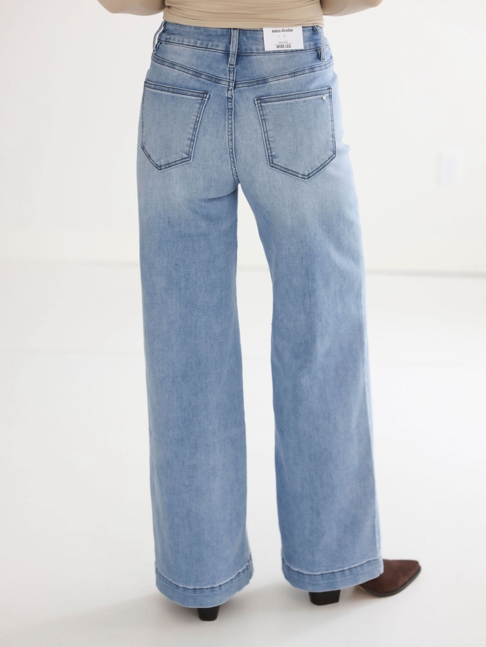 Mica Wide Leg Jean Womens Size 28 Light Wash Stretch Comfortable Denim New - Picture 3 of 16